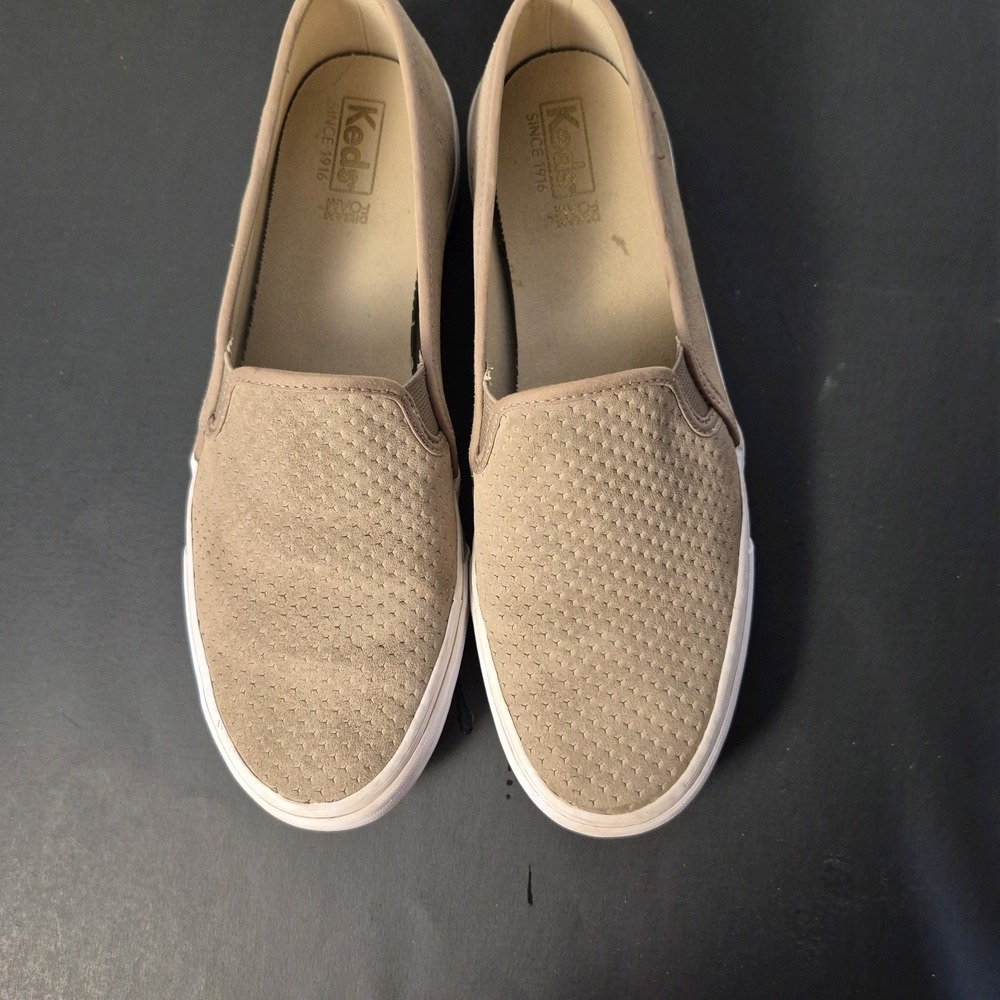 Keds Slip On Women's Size 10 Sneaker /Beige Suede Perforated Dream Foam Slip In - Picture 5 of 9